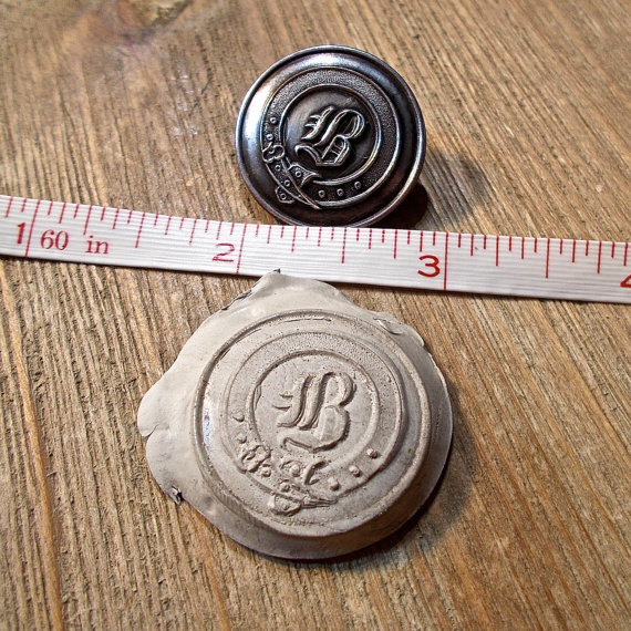 Your Daily Jewels Livery Buttons A Short History